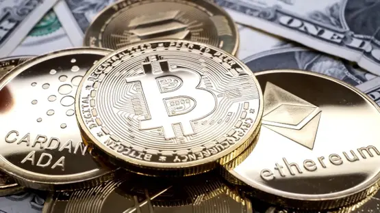 العملات المشفرة تتذبذب مع تصاعد التوترات الجيوسياسية وترقب التشريعات الأمريكية.. والبيتكوين يحافظ على تماسكه قرب قممه الأخيرة