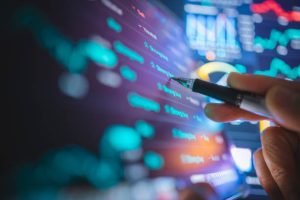 أساسيات التداول: دليل تعليمي لفهم الأسواق واتخاذ قرارات ذكية