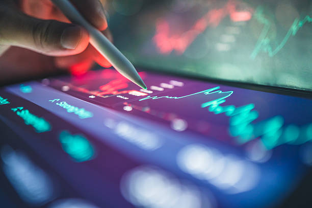 وسيط التداول: كيف تختار الشركة المثالية لتحقيق النجاح