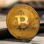 البيتكوين والعملات الرقمية: دليل شامل للمبتدئين لفهم التداول وتحقيق أرباح