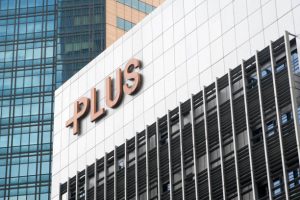 نتائج قوية لبلس500 في الربع الأول: نمو قياسي يقوده التوسع العالمي وزيادة العملاء