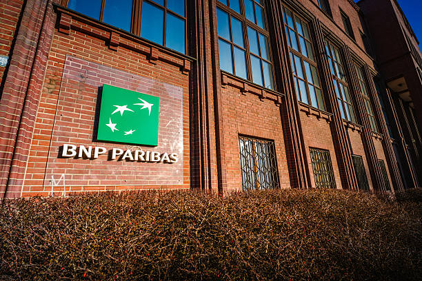 بنك BNP Paribas يحقق أرباحًا قياسية بدعم من التداول وقطاع الاستثمار رغم تباين الأداء التشغيلي