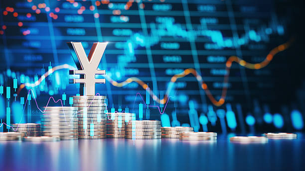 تحسن الين الياباني بدعم تراجع الدولار وسط ترقب قرارات بنك اليابان