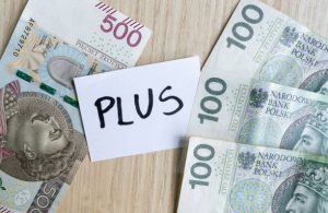 إيرادات بلس500 تسجل أعلى مستوى في 3 سنوات بدعم نمو العملاء وتقلبات الأسواق