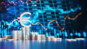اليورو يتراجع لأدنى مستوى في 4 أسابيع مع قوة الدولار وترقب قرارات الفائدة